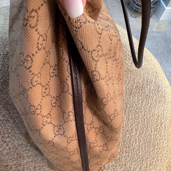 ❤️Gucci GG Canvas & Leather Bucket Style Bag - Picture 2 of 12